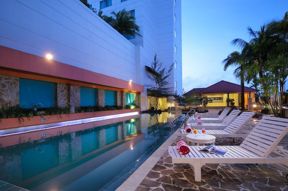 Four Points By Sheraton Batam Нагоя Екстериор снимка