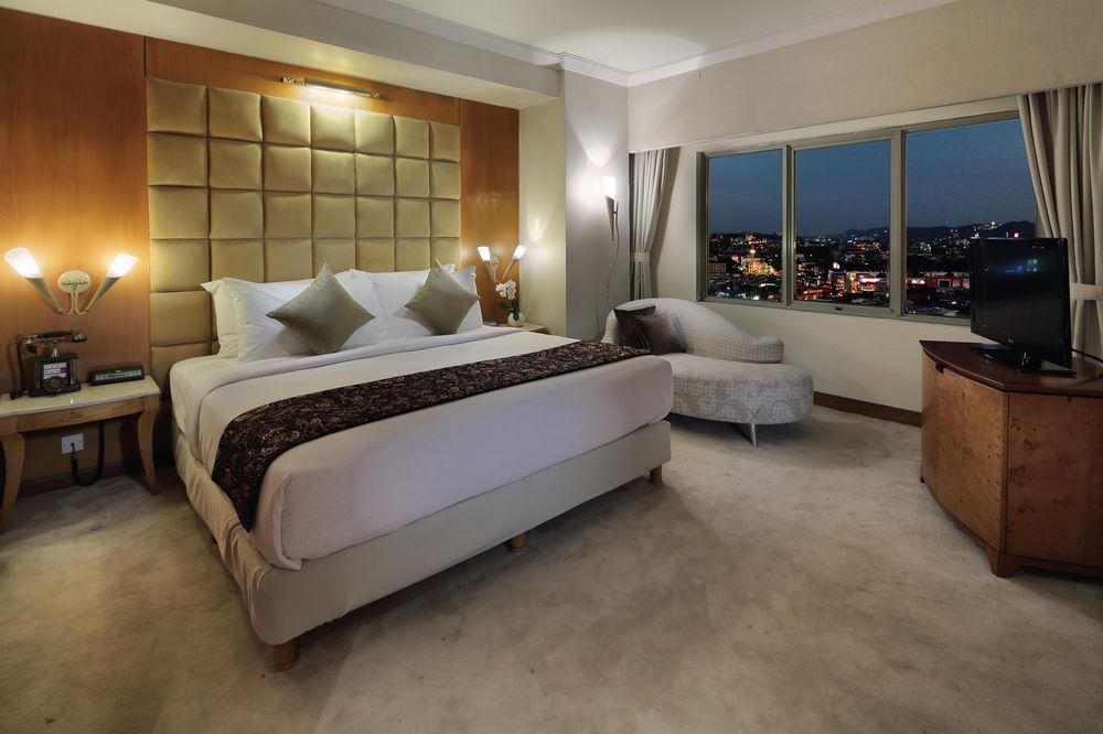 Four Points By Sheraton Batam Нагоя Екстериор снимка